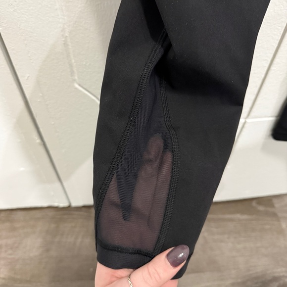 Lululemon Black Train Times Crop *21" - Picture 8 of 14